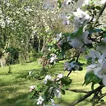 Domaine Pastel Bed & Breakfast