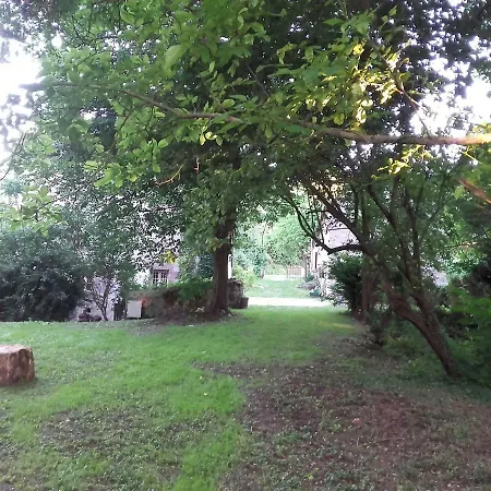 Frühstückspension Domaine Pastel 3*