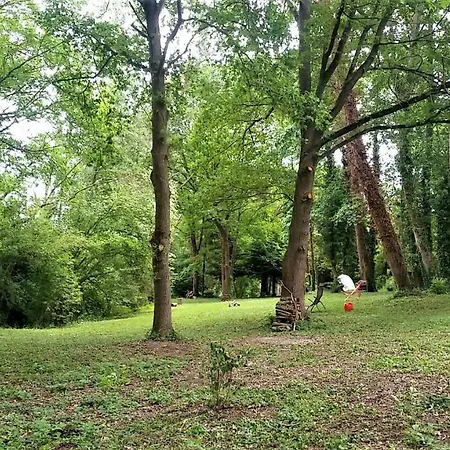 Domaine Pastel Frühstückspension 3*