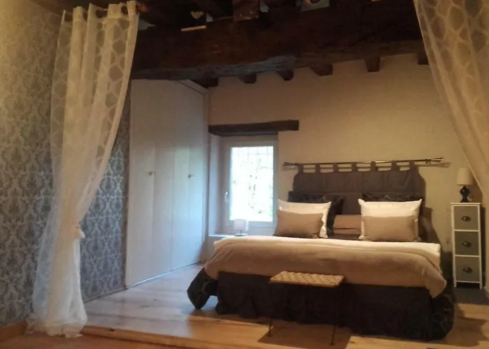 Bed & Breakfast Domaine Pastel 3*